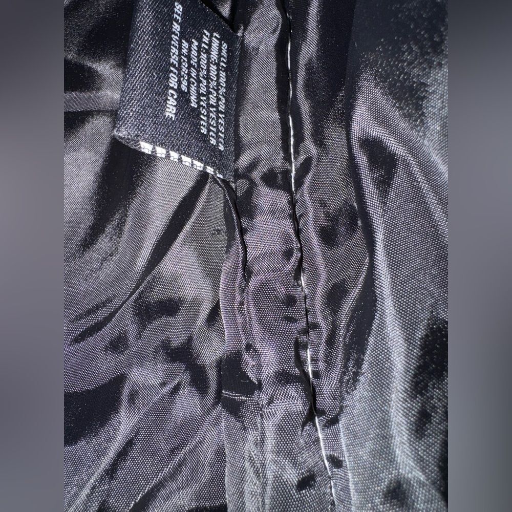 Standard & Grind Camouflage Quilted Jacket Y2K Size Large NWT! - Picture 16 of 16